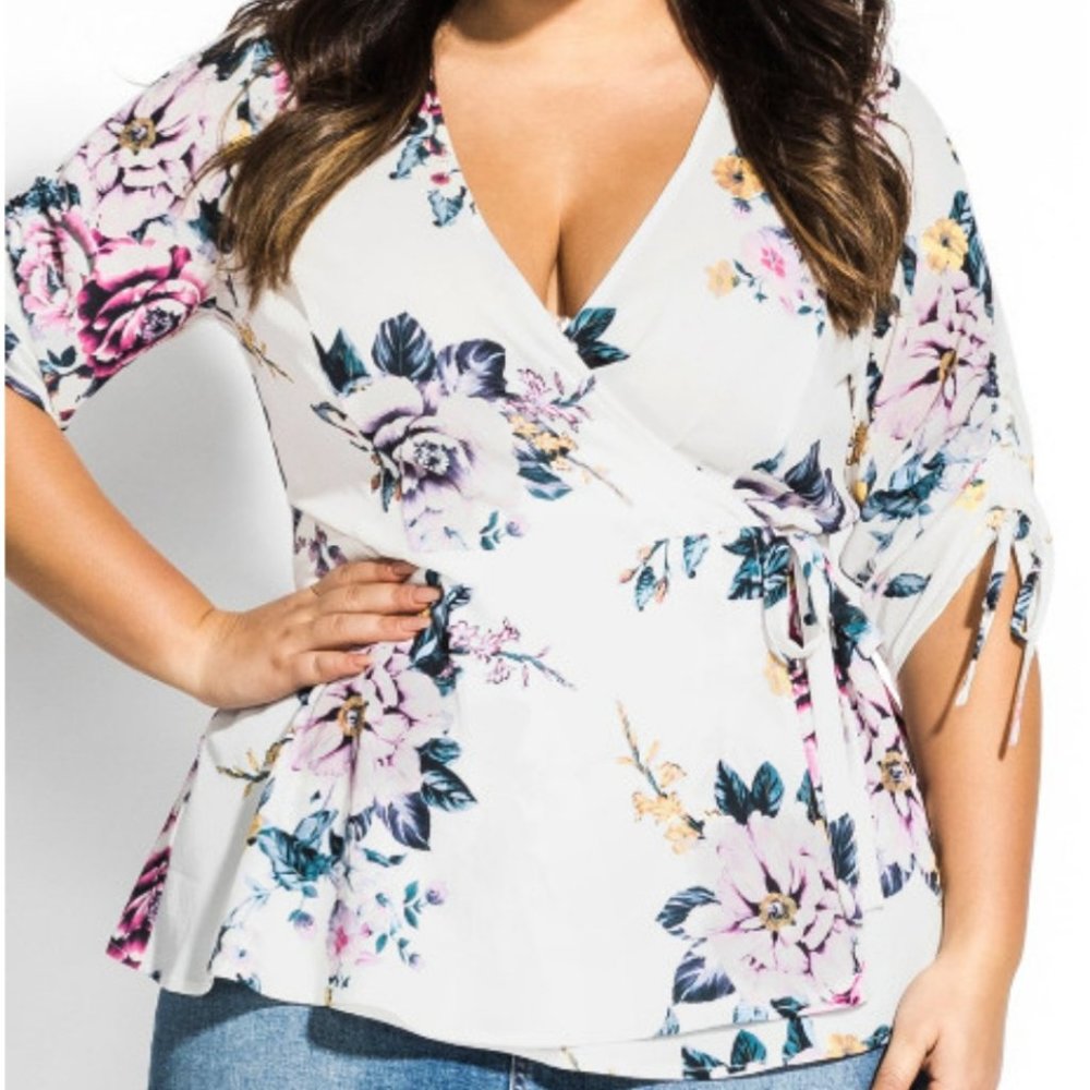 City Chic Floral Wrap Top with Tags - Size Medium (Size 18W)